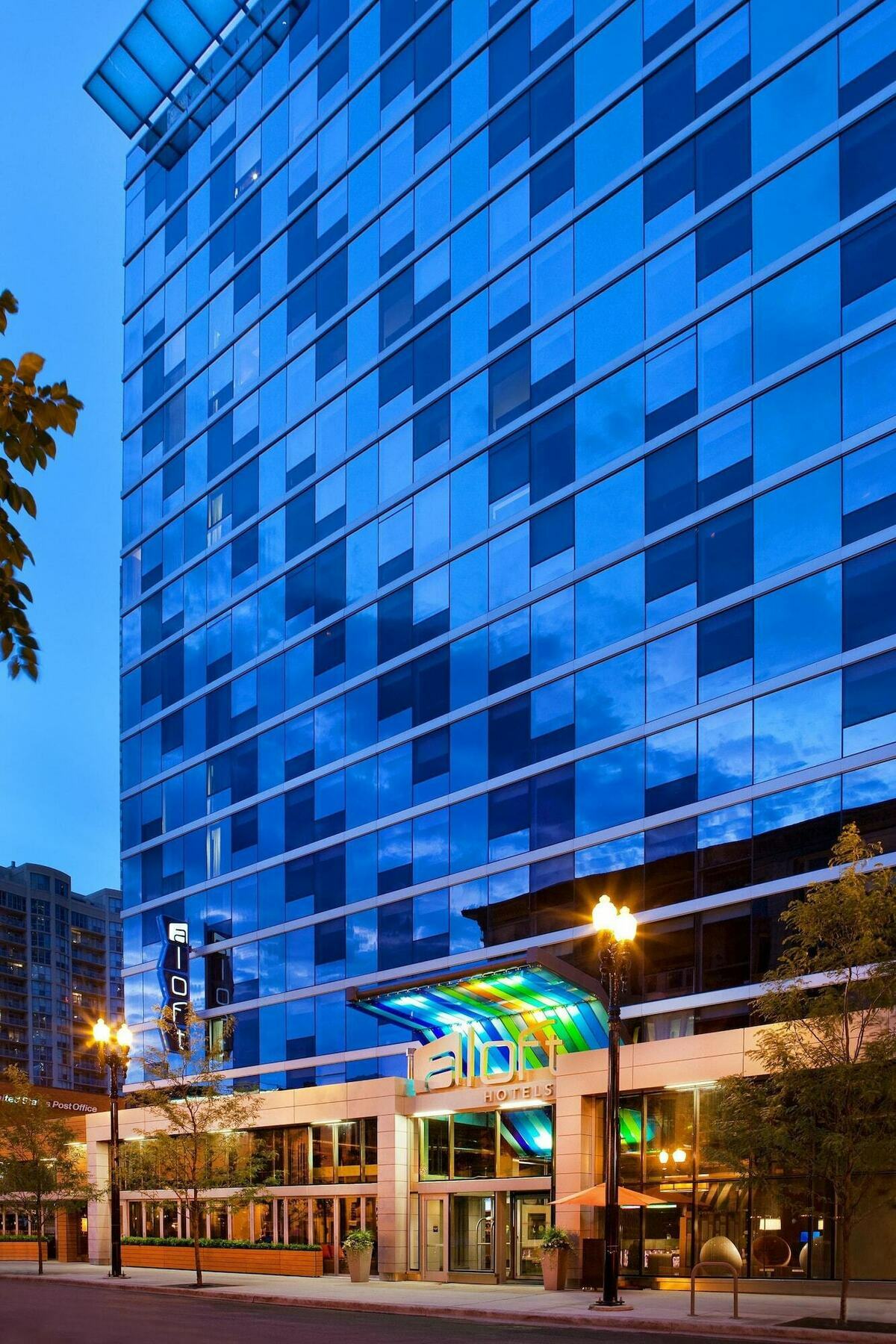 Aloft Chicago Downtown River North Exterior foto